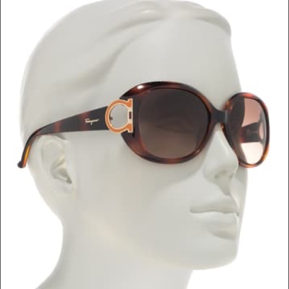 Salvatore Ferragamo Sunglasses Black NWT - Picture 6 of 6